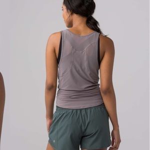 Lululemon Sculpt Tank II
Galaxy Grey